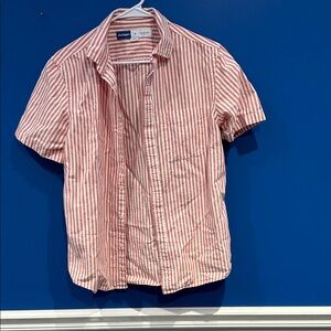 Old Navy Men's Casual Red and White Striped Shirt